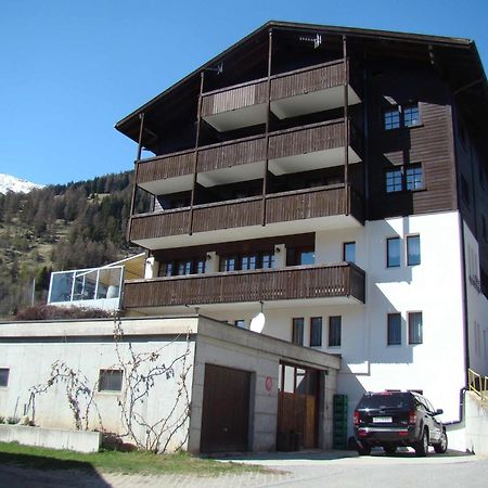 Hotel Weisshorn Goms Esterno foto